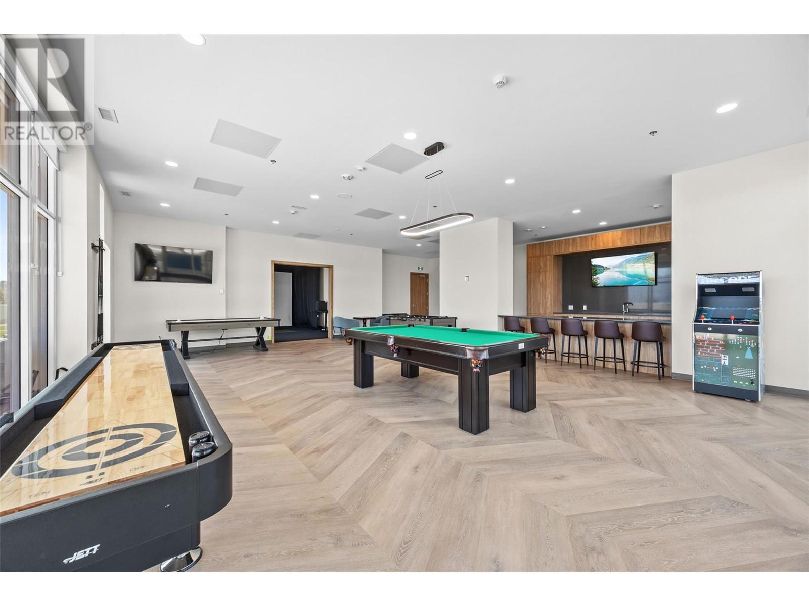 Photo 53 of 238 Leon Avenue Unit 804, Kelowna BC