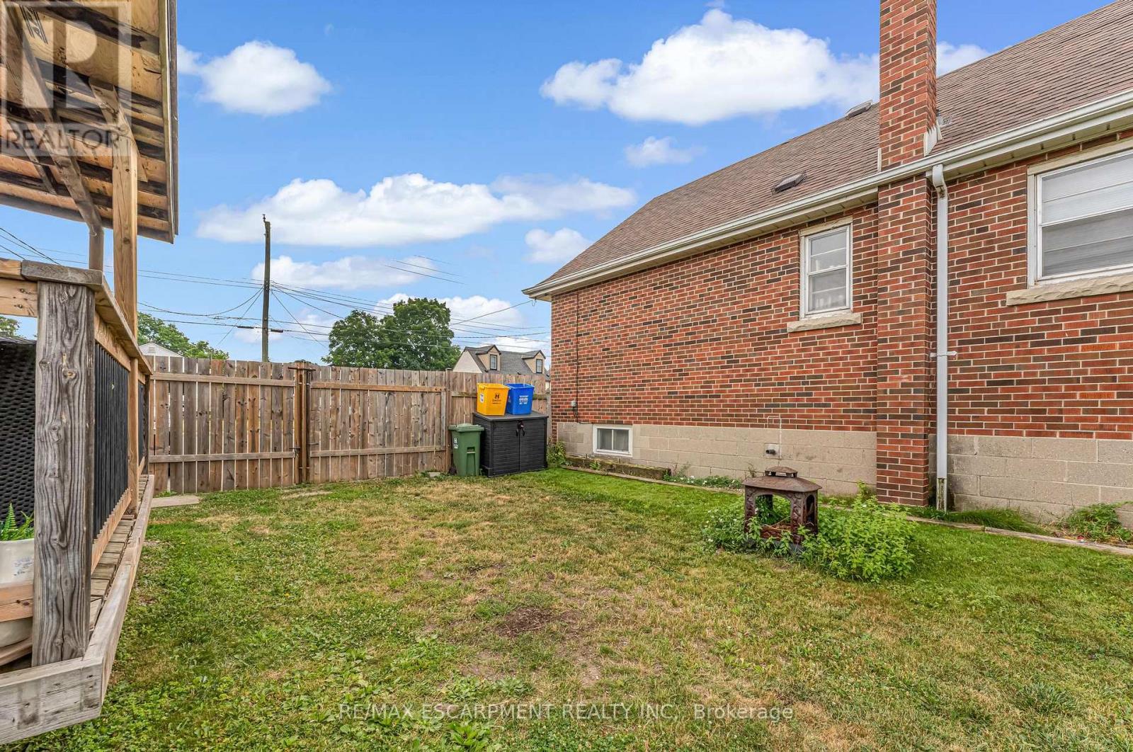 Single Family House for Sale in  COCHRANE ROAD Hamilton (Rosedale) 