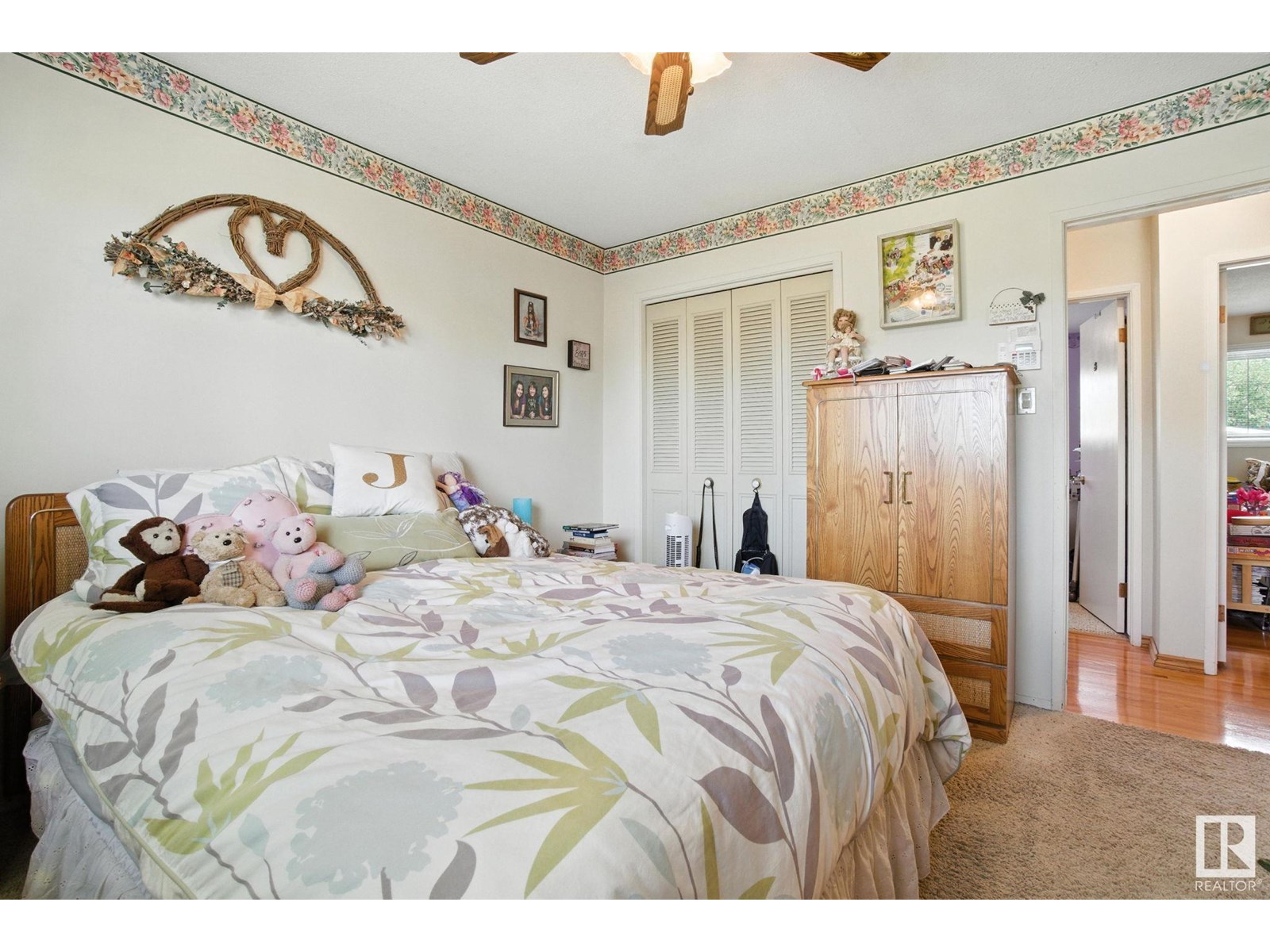 Photo 21 of 14936 81 St Nw, Edmonton AB