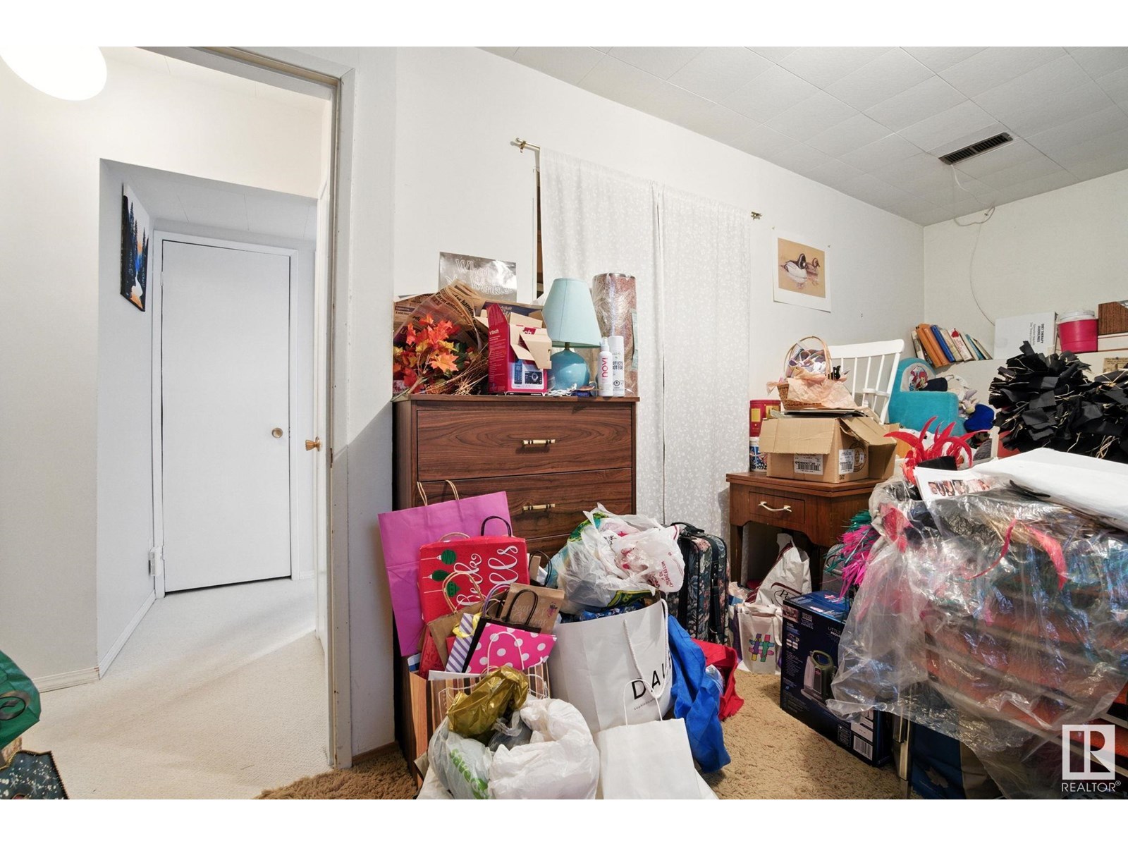 Photo 31 of 14936 81 St Nw, Edmonton AB