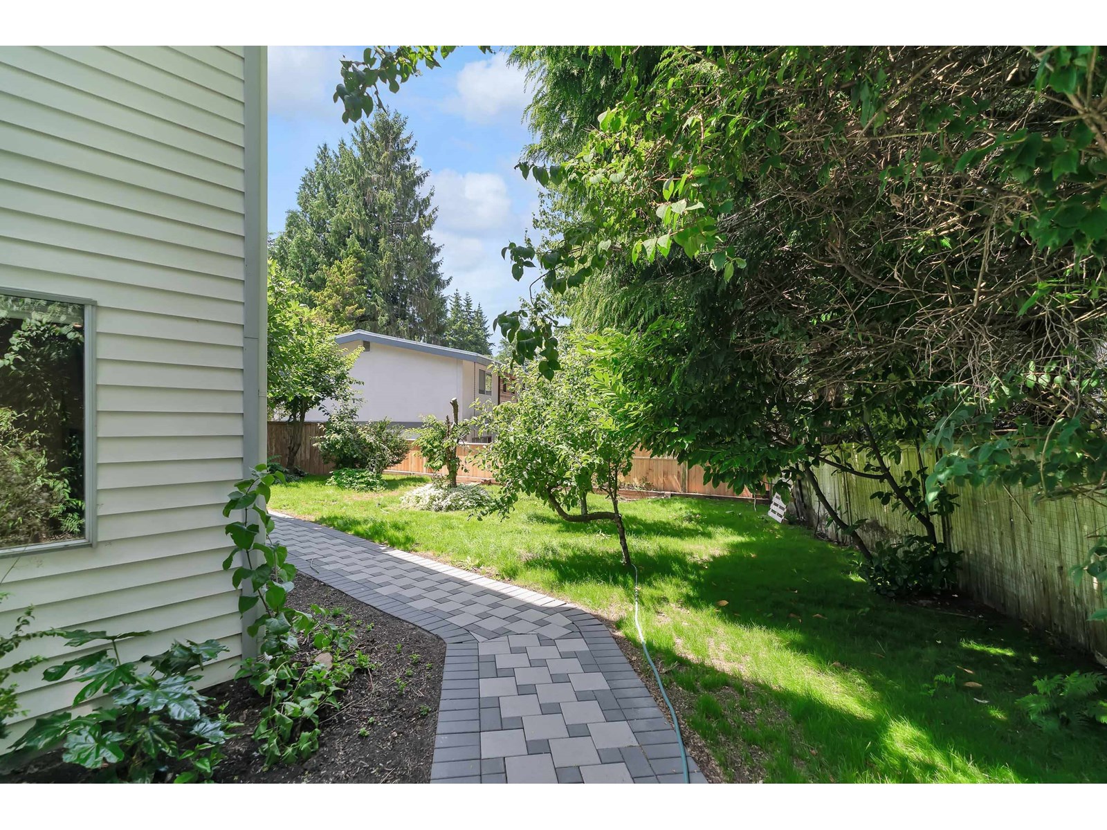 Photo 35 of 12767 27 A Avenue, Surrey BC