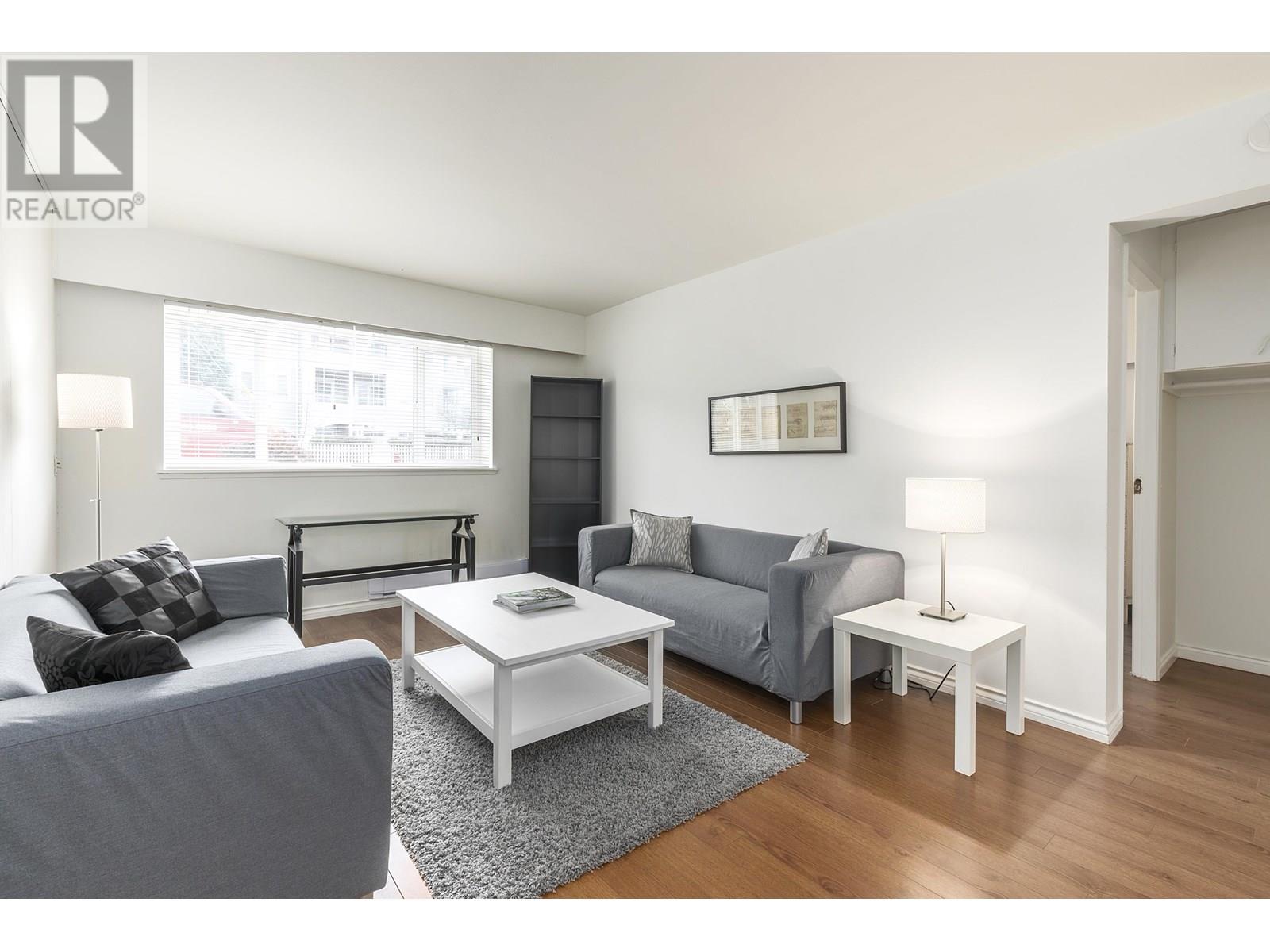 Photo 7 of 1605 E 8th Avenue, Vancouver BC