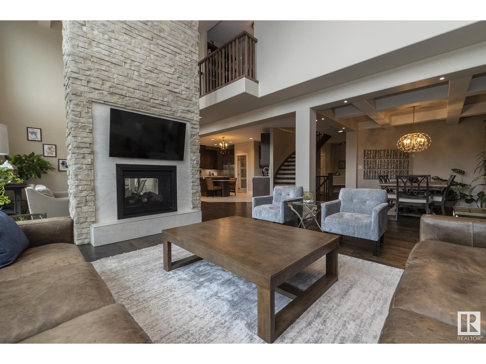 Photo 20 of 605 Howatt Dr Sw, Edmonton AB