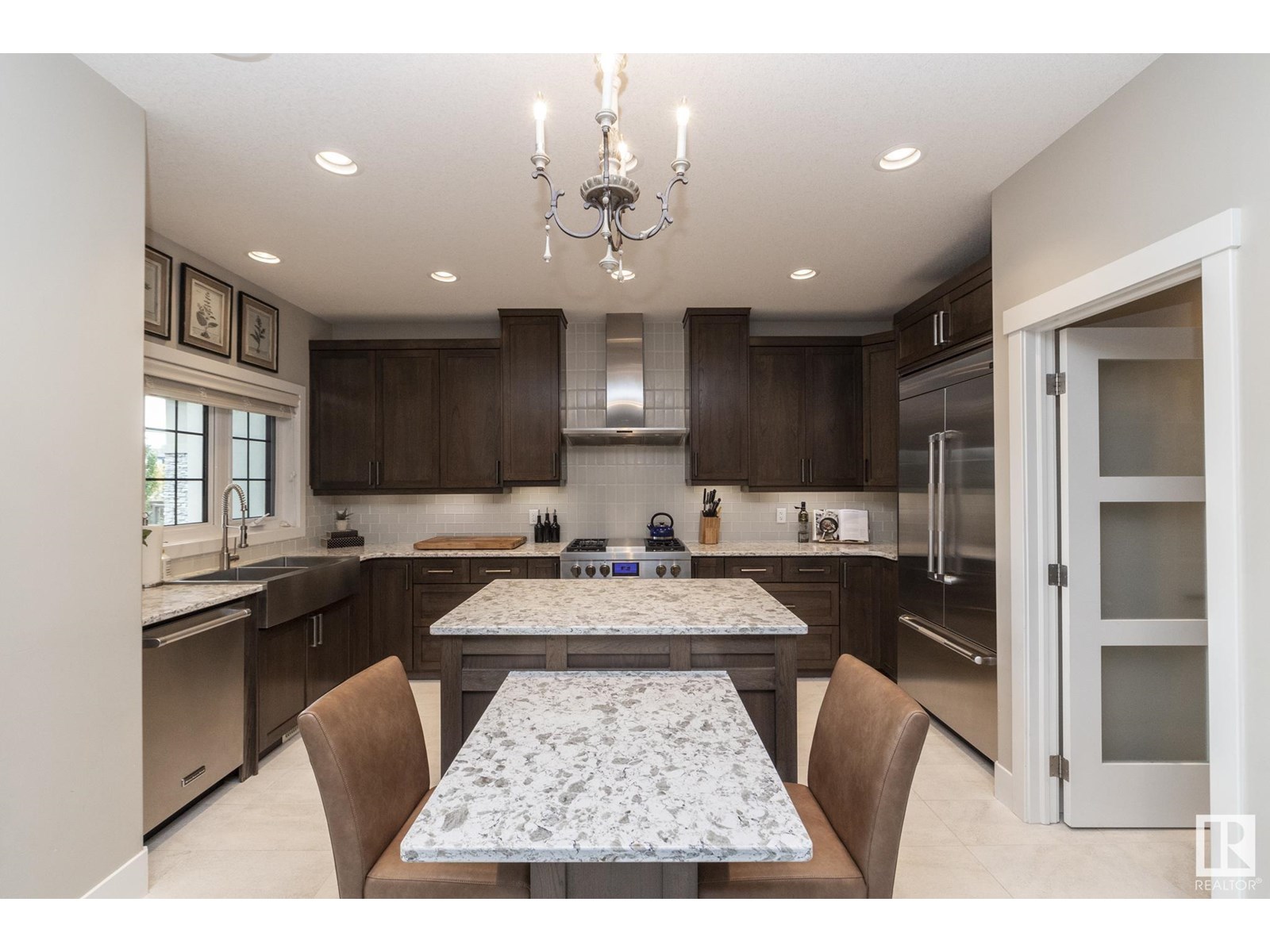 Photo 30 of 605 Howatt Dr Sw, Edmonton AB