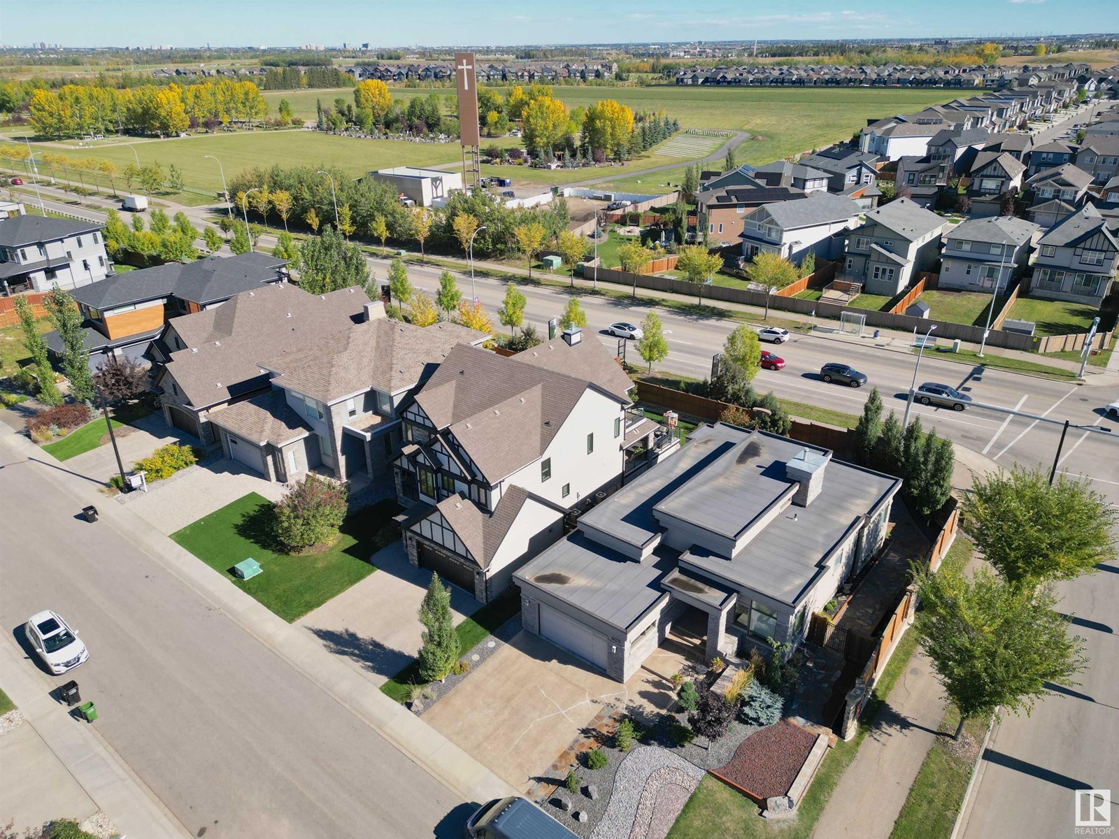 Photo 72 of 605 Howatt Dr Sw, Edmonton AB