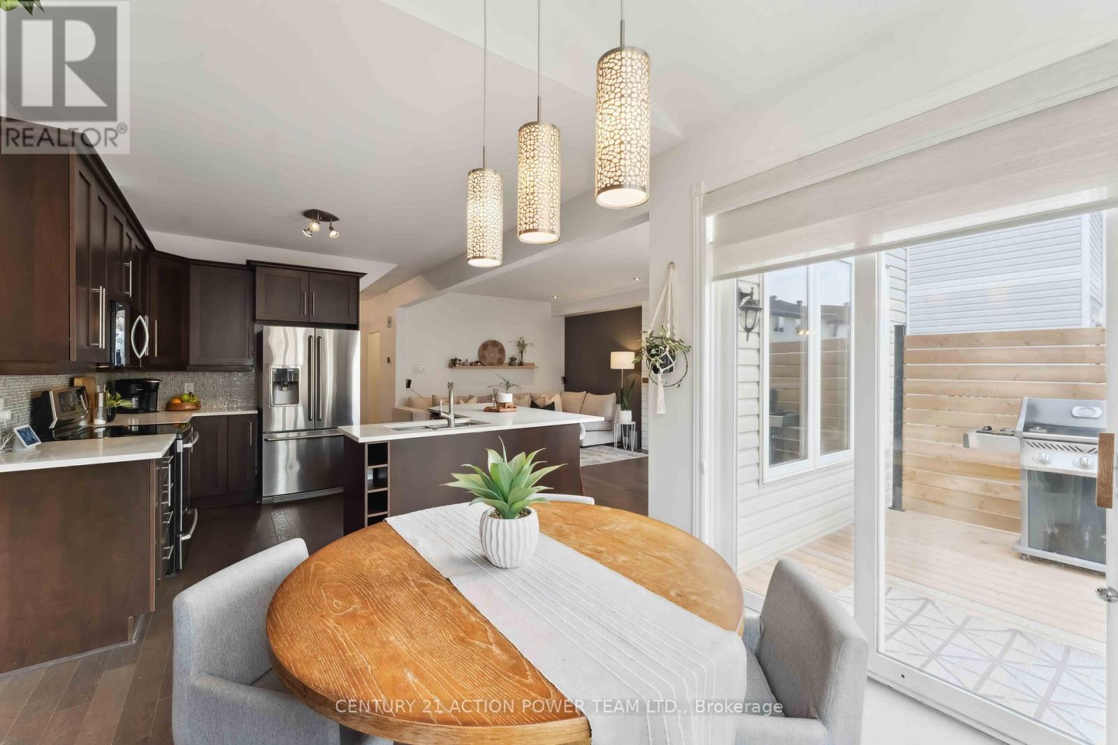 Photo 18 of 2101 Hallendale Street, Ottawa ON