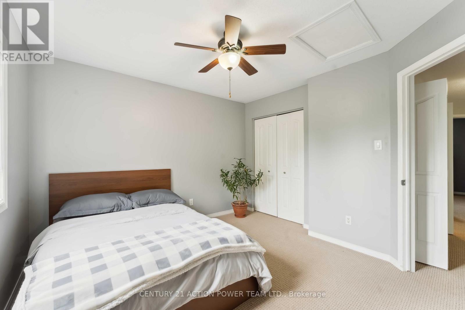 Photo 33 of 2101 Hallendale Street, Ottawa ON