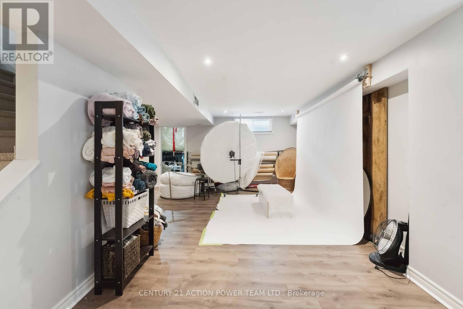 Photo 36 of 2101 Hallendale Street, Ottawa ON