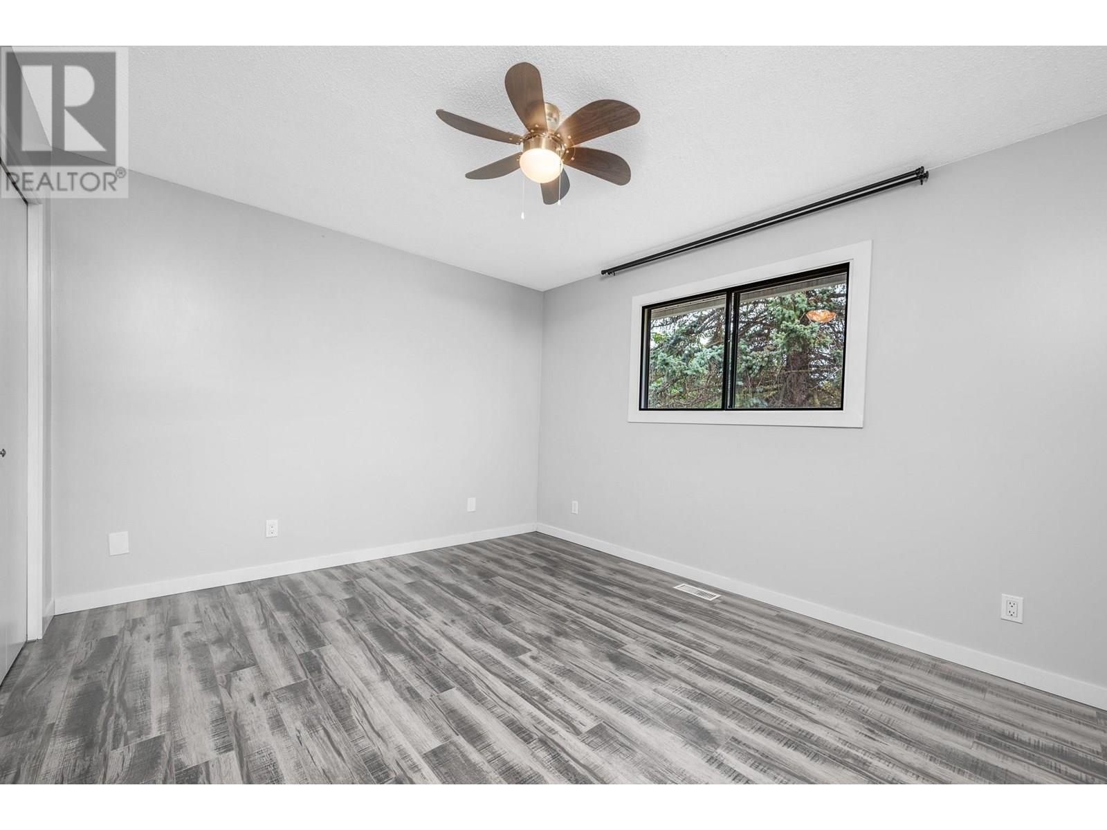  1301 43 Avenue, Vernon