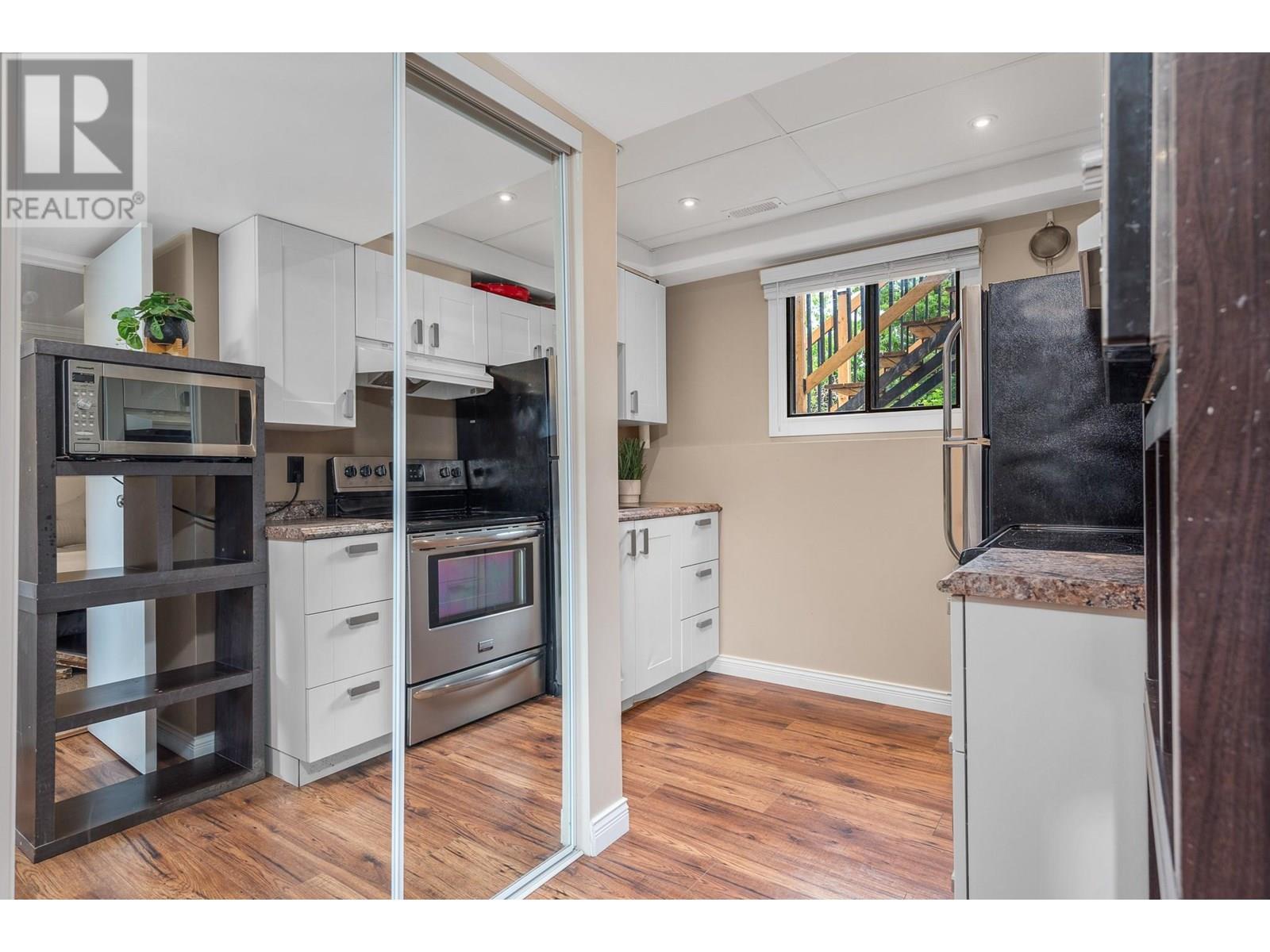  1301 43 Avenue, Vernon