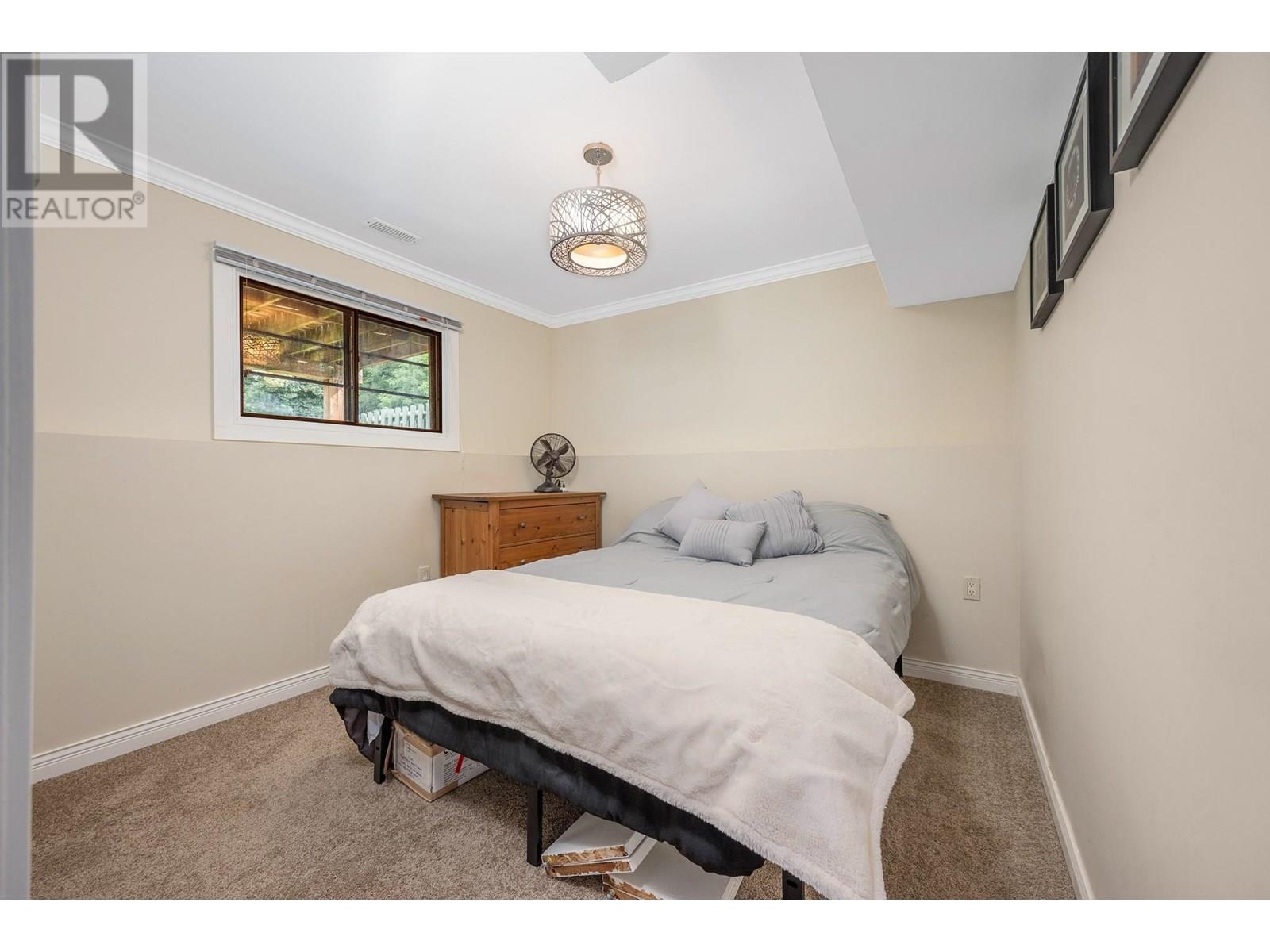  1301 43 Avenue, Vernon