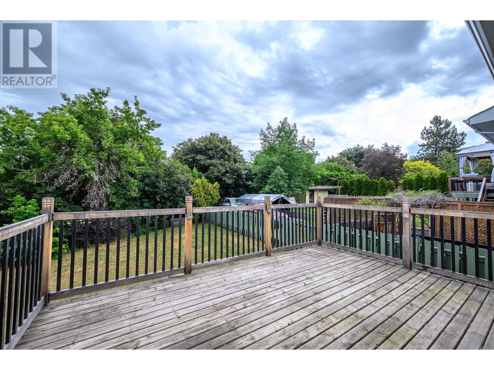  1301 43 Avenue, Vernon