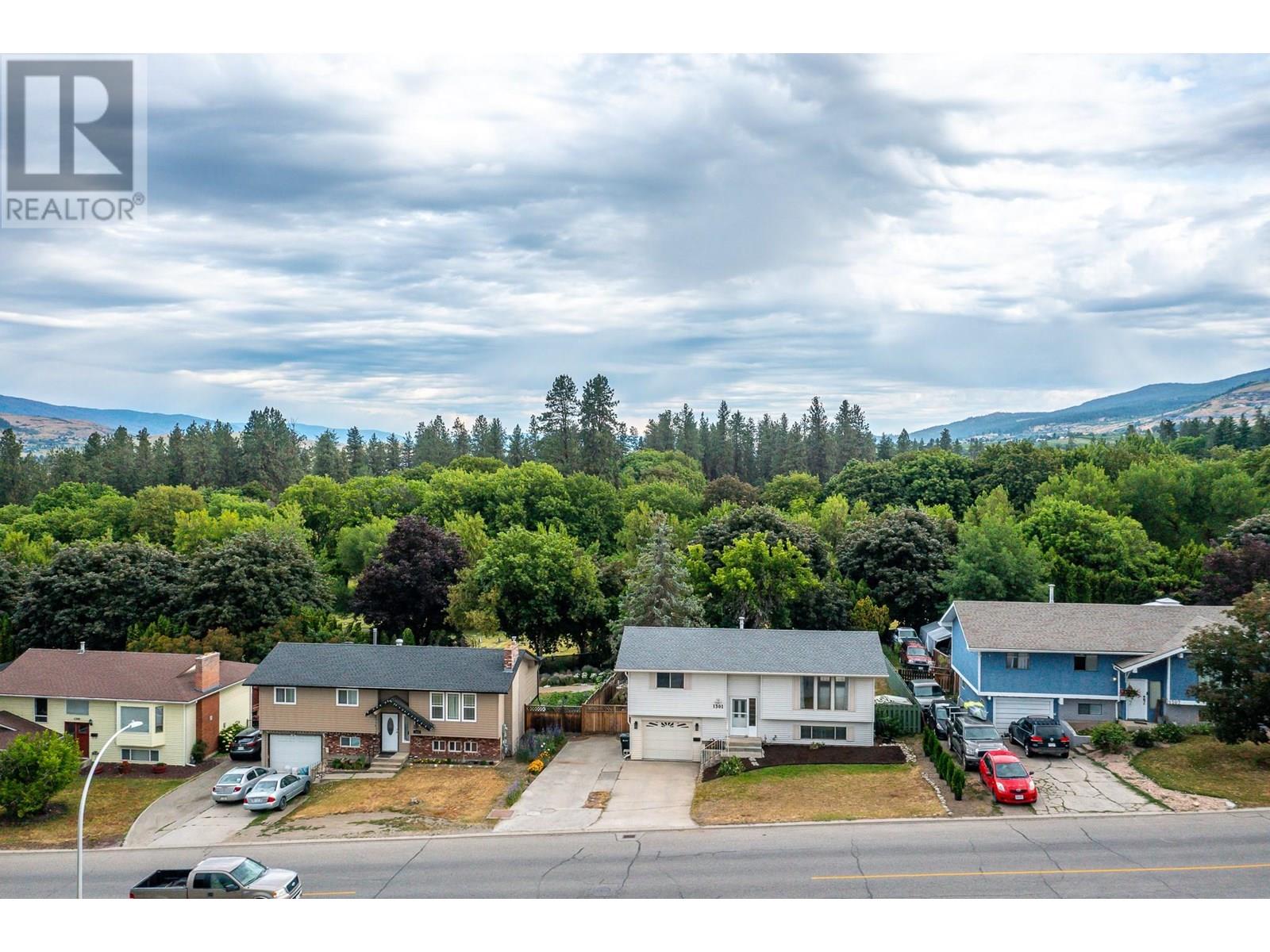  1301 43 Avenue, Vernon