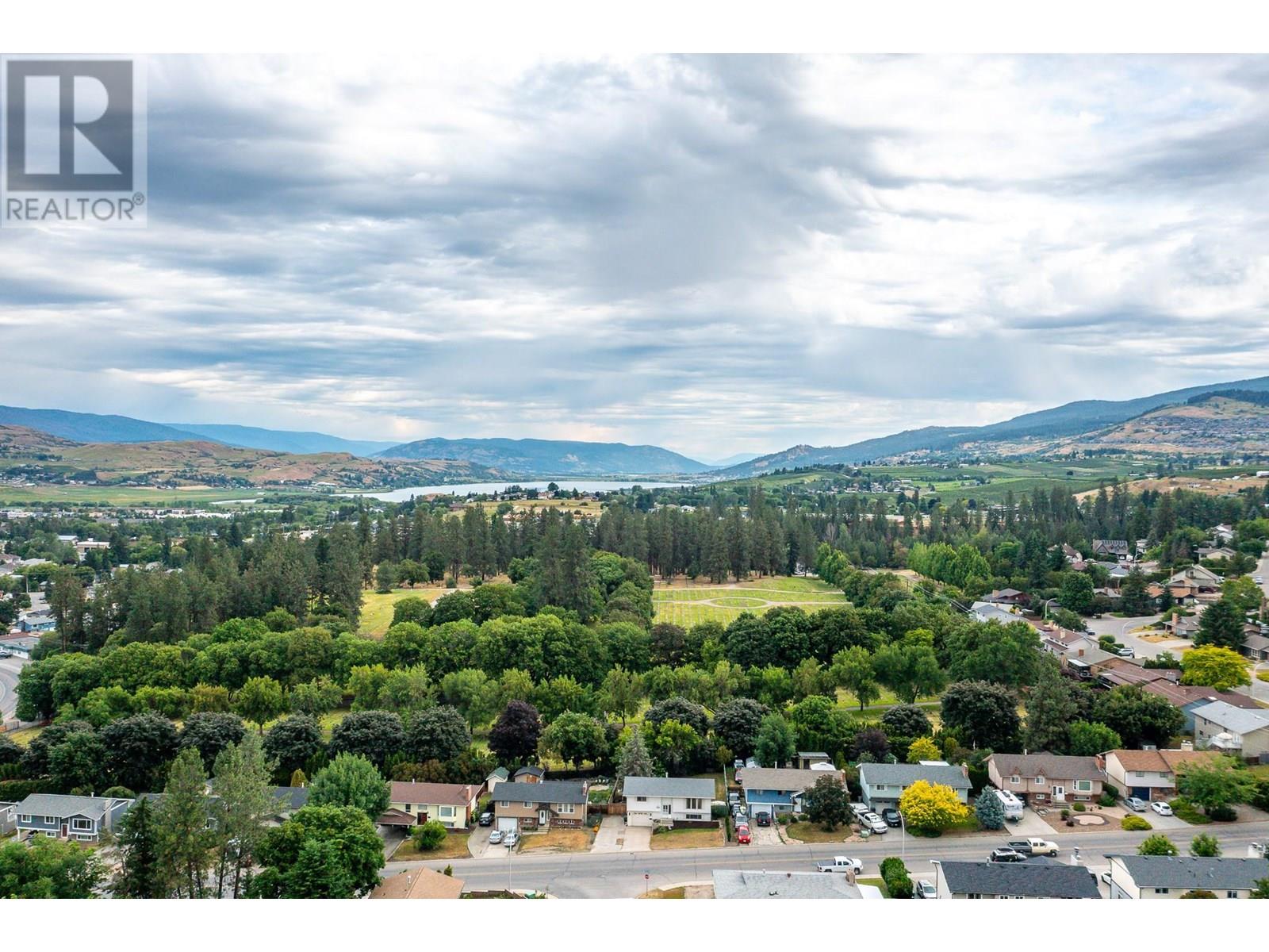  1301 43 Avenue, Vernon