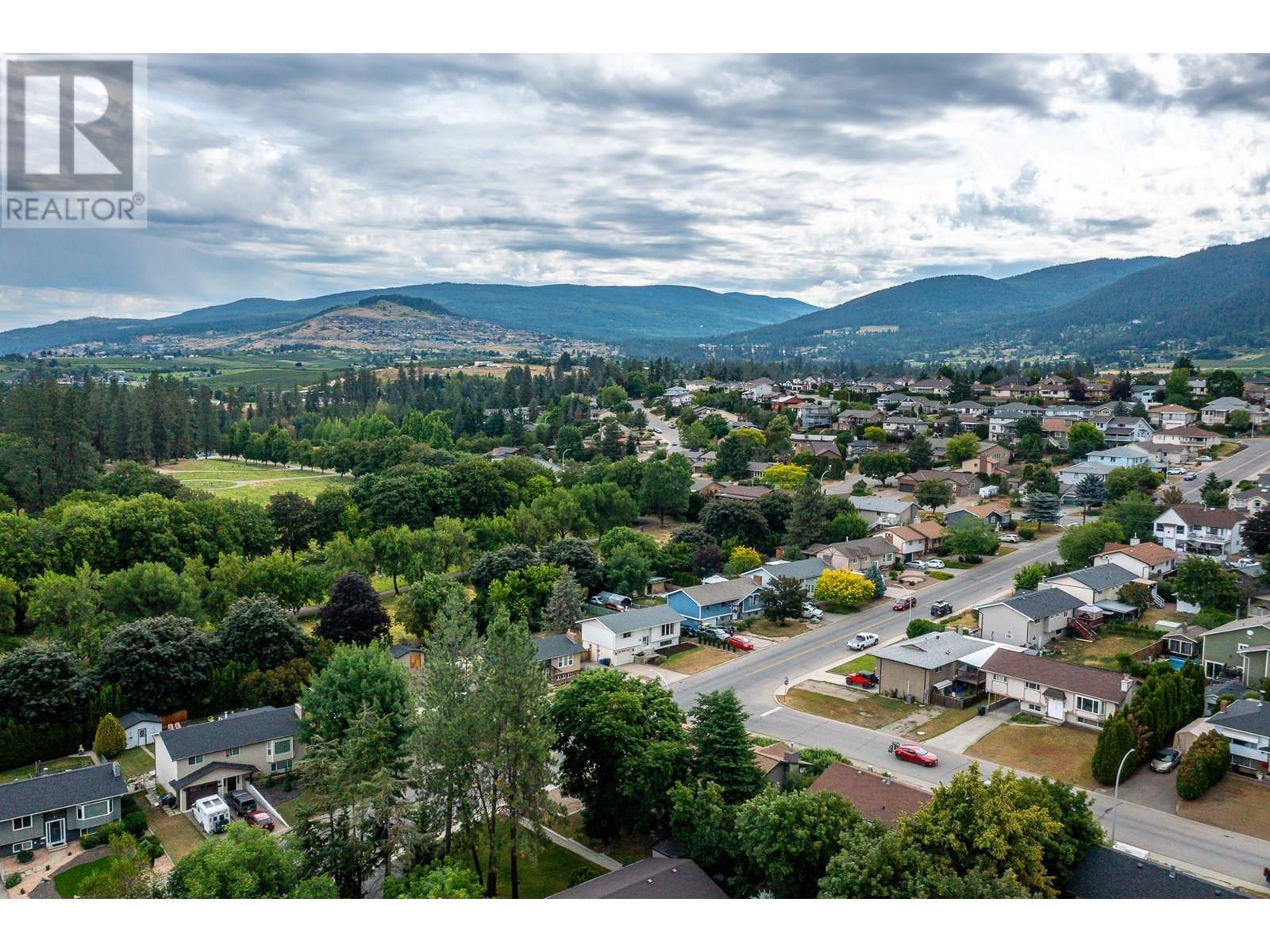  1301 43 Avenue, Vernon