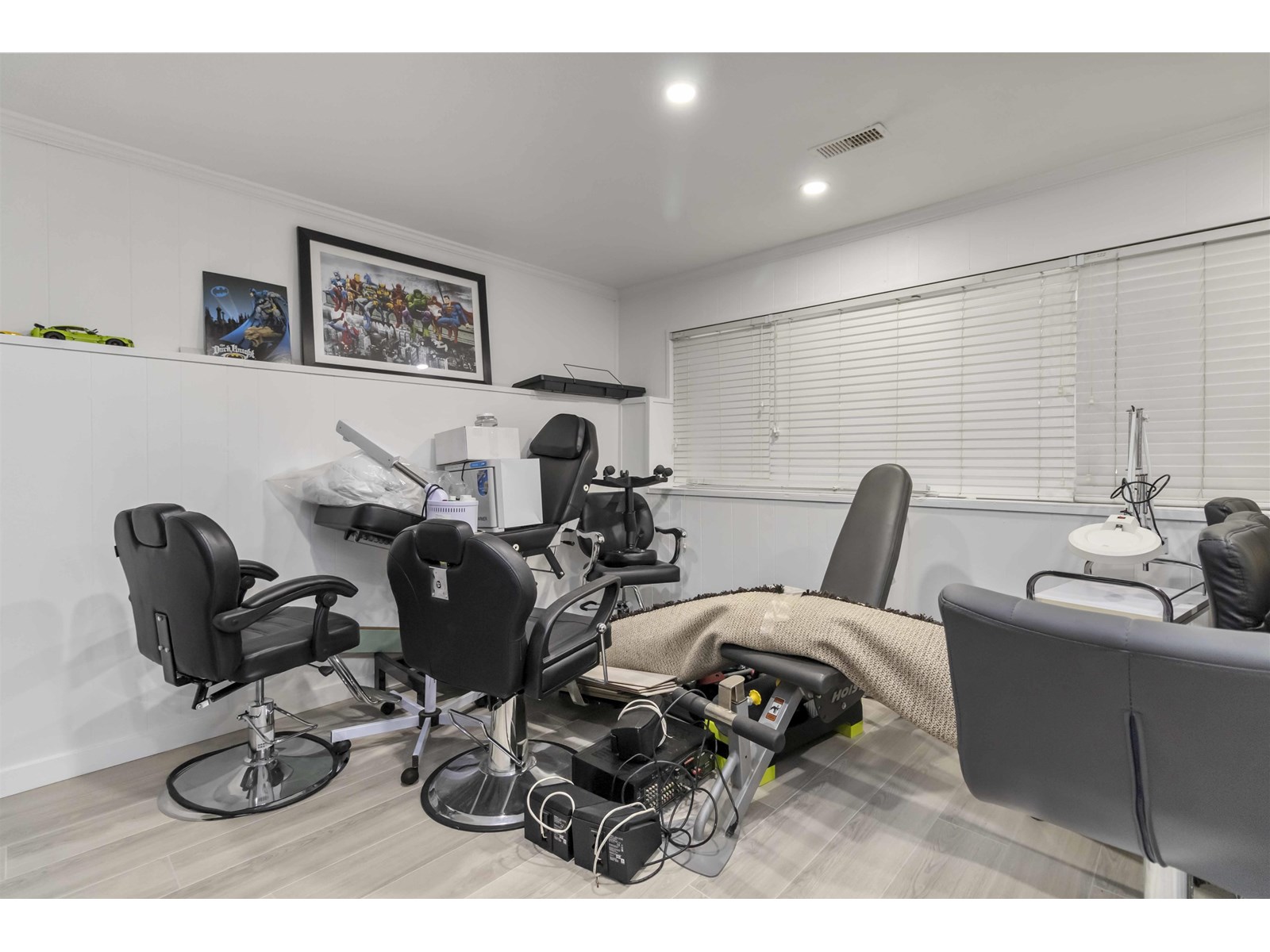 Photo 14 of 3045 Mouat Drive, Abbotsford BC