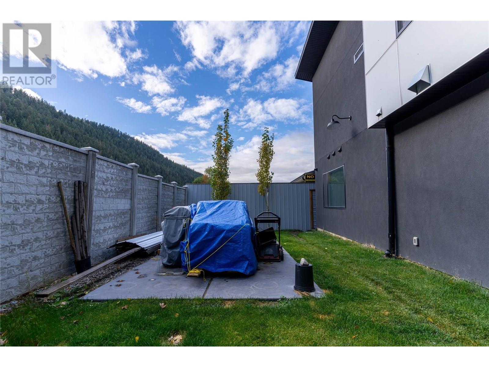 Photo 2 of 1015 Paquette Road, Chase BC