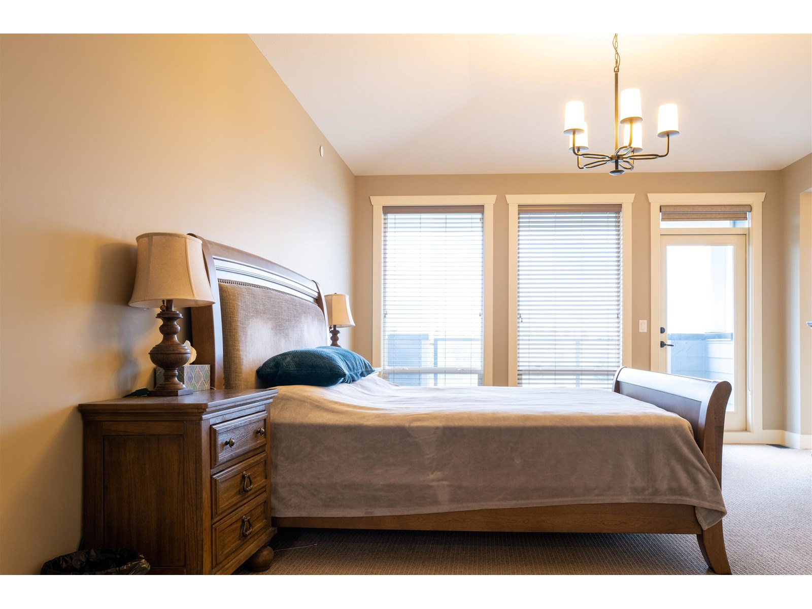 Photo 14 of 20 24455 61 Avenue, Langley BC