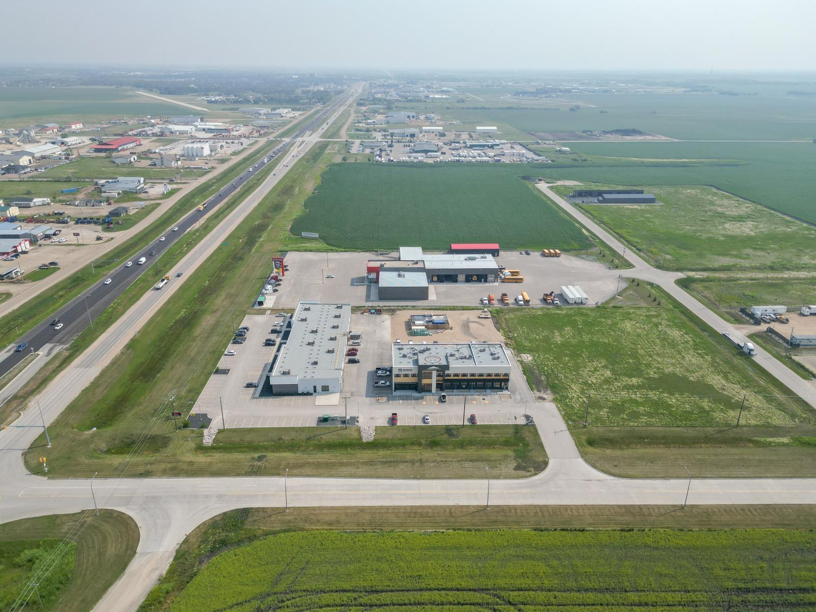 Photo 2 of 40 North Gate Drive, Steinbach MB