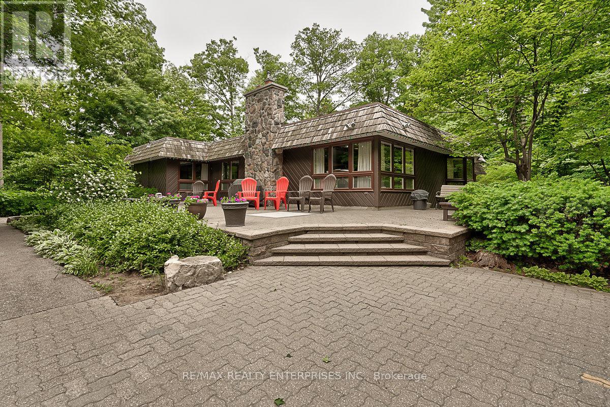 Photo 29 of 40 1060 Walden Circle, Mississauga ON
