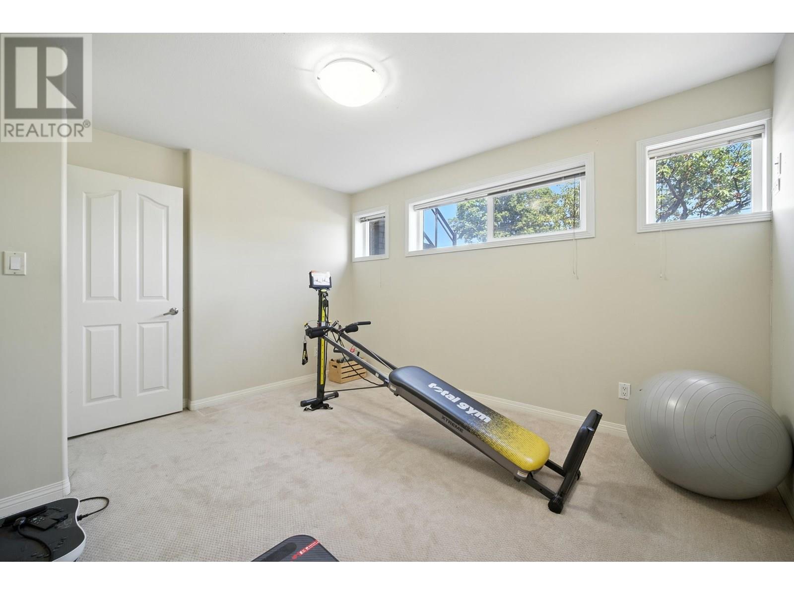 Photo 39 of 7563 1st Street, Burnaby BC