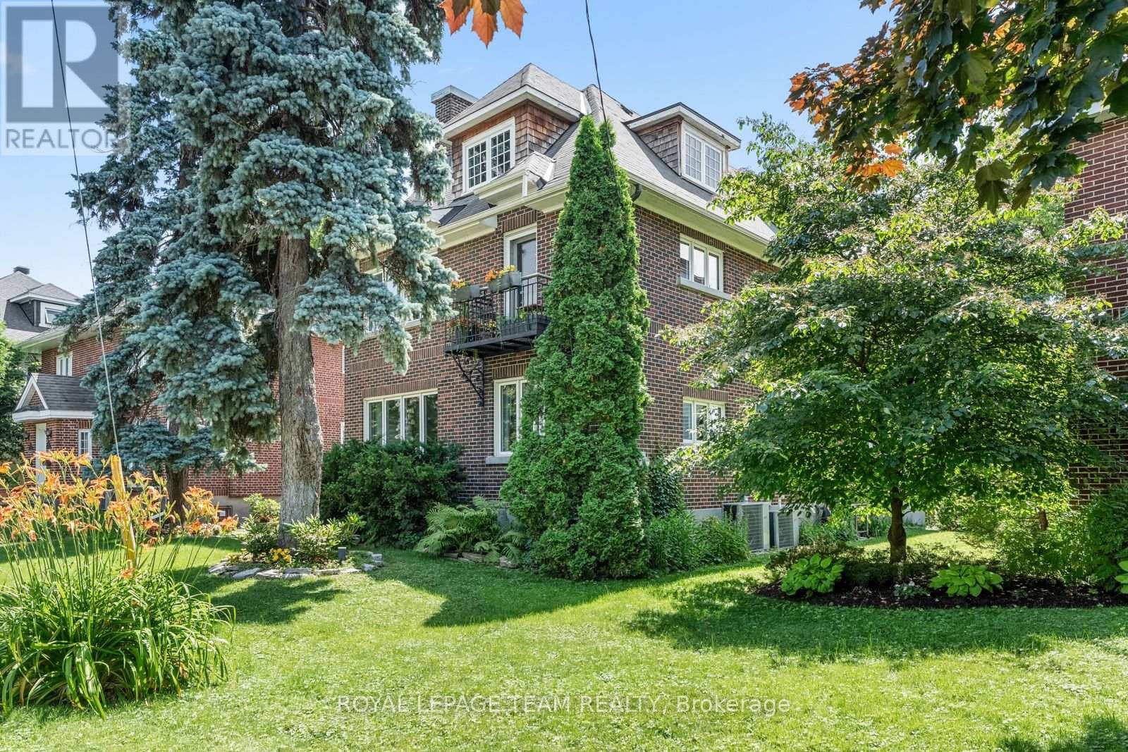 Photo 17 of 228 Rideau Terrace, Ottawa ON