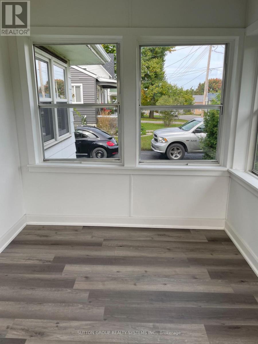 Photo 8 of 30 Perry Avenue, Brighton ON