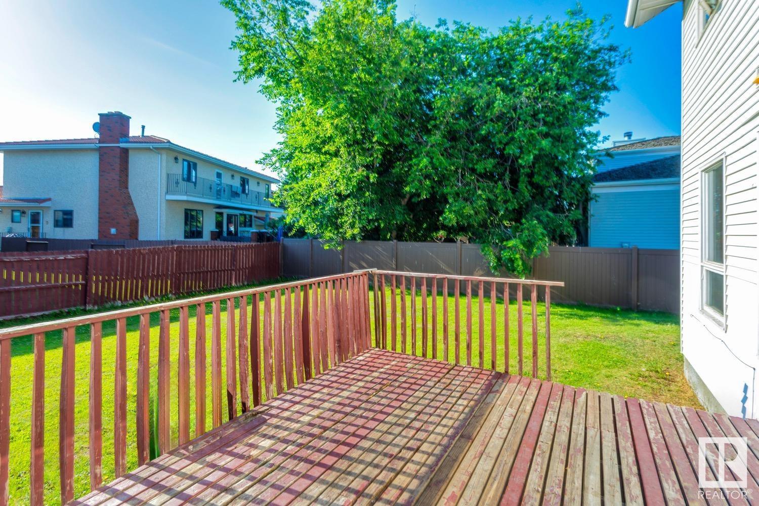 Photo 32 of 16117 108 St Nw Nw, Edmonton AB