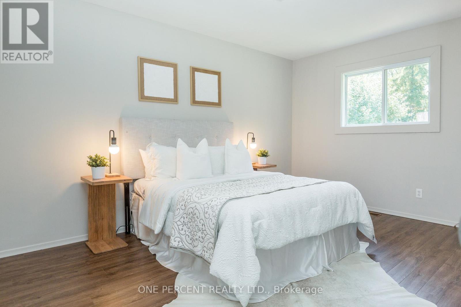 Photo 26 of 55 Fittons Road E, Orillia ON