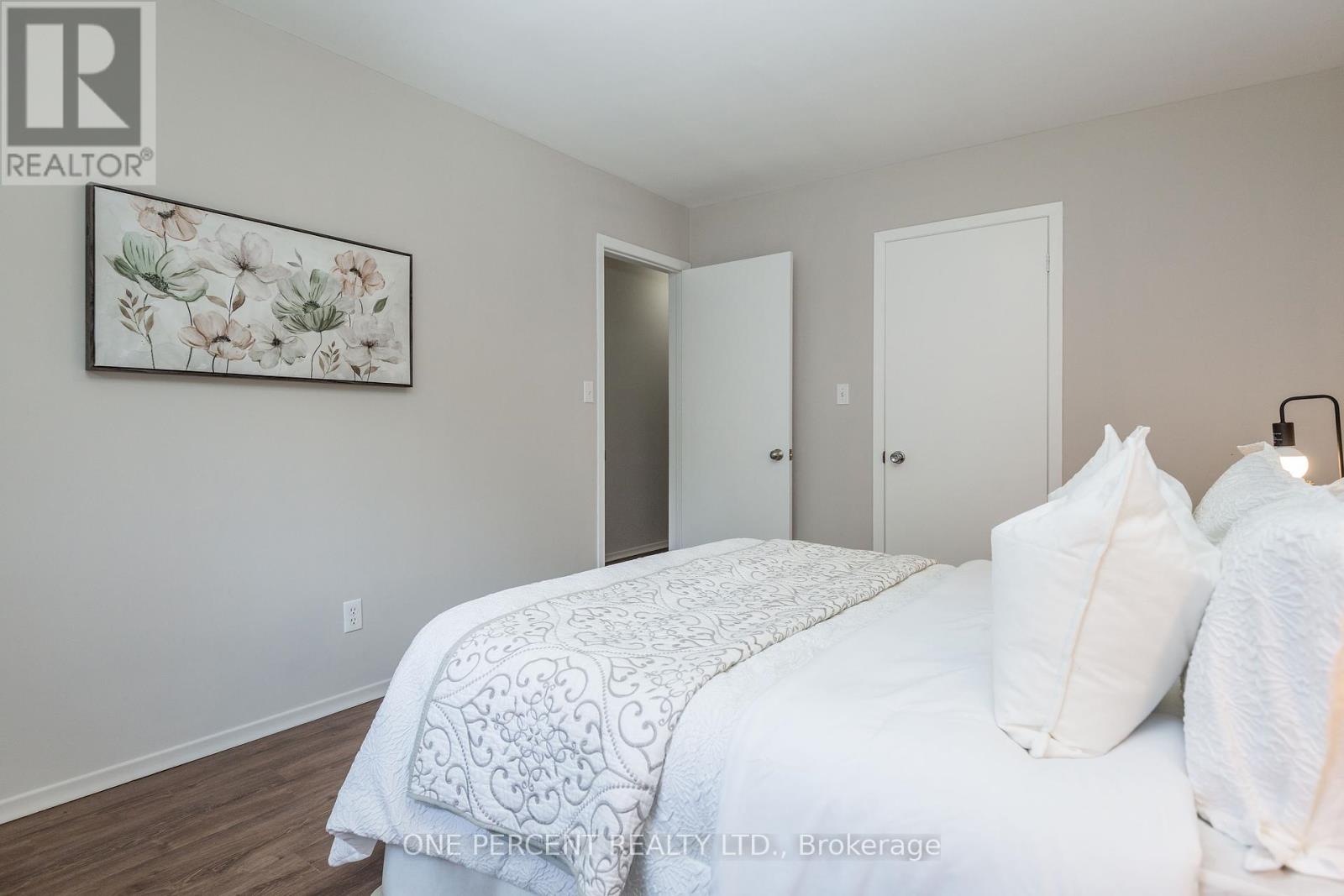 Photo 22 of 55 Fittons Road E, Orillia ON
