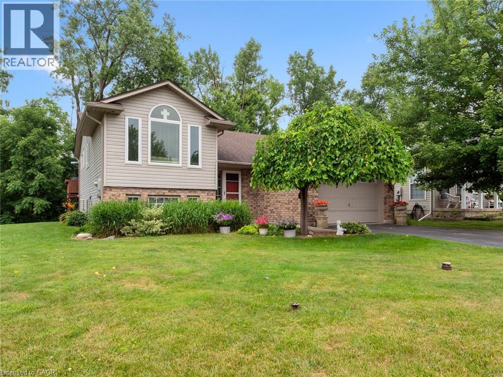 Photo 1 of 7 Rochelle Crescent, Ridgeway ON