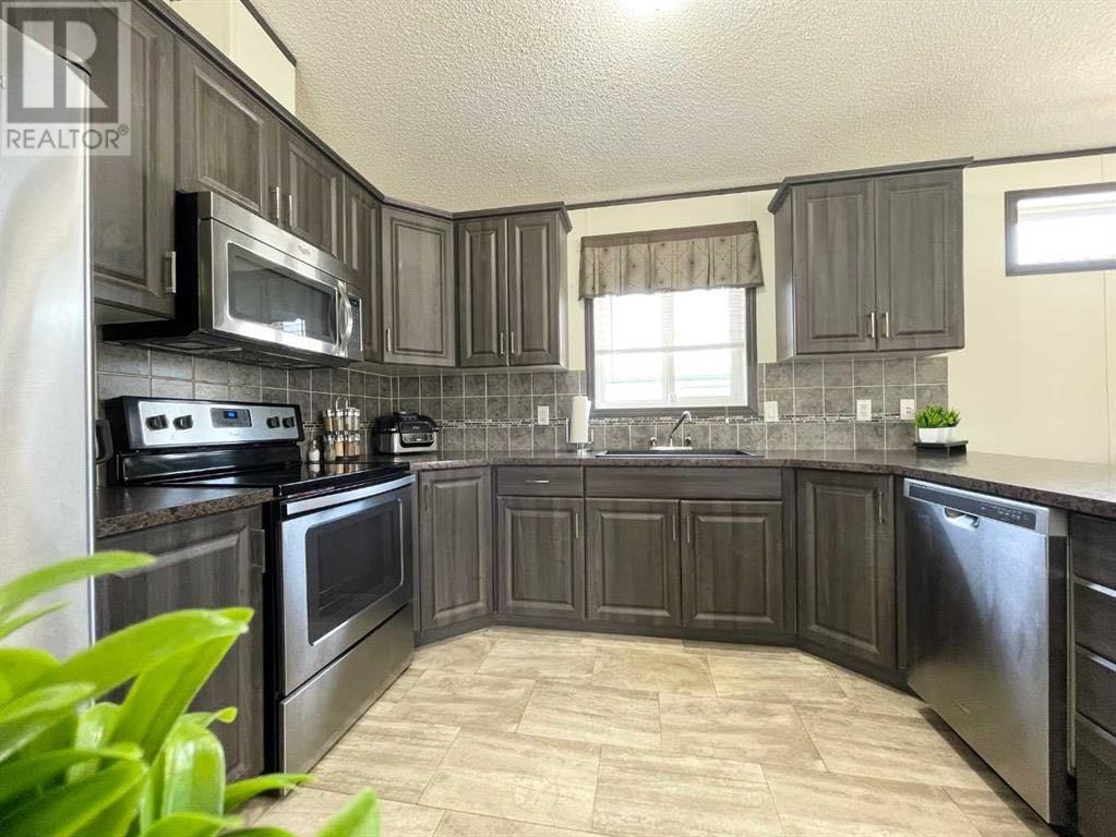 145 Caouette Crescent Northeast, Fort McMurray