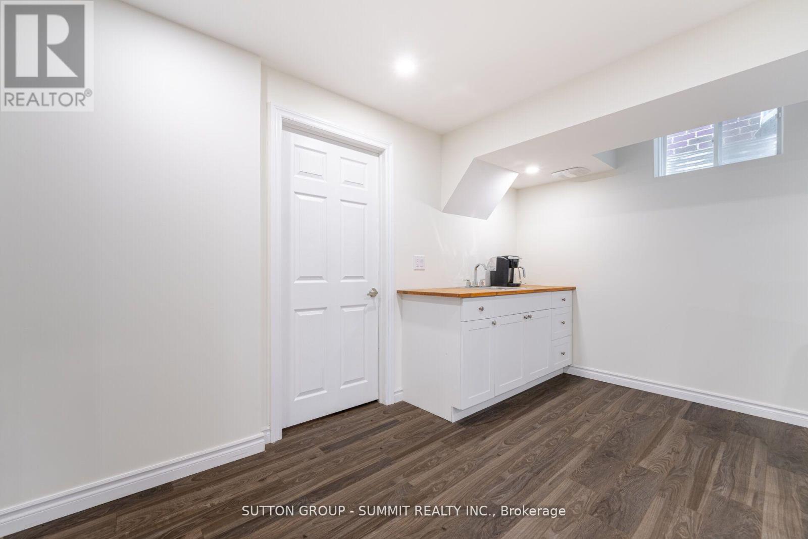 Photo 25 of 446 Mcjannett Avenue, Milton ON