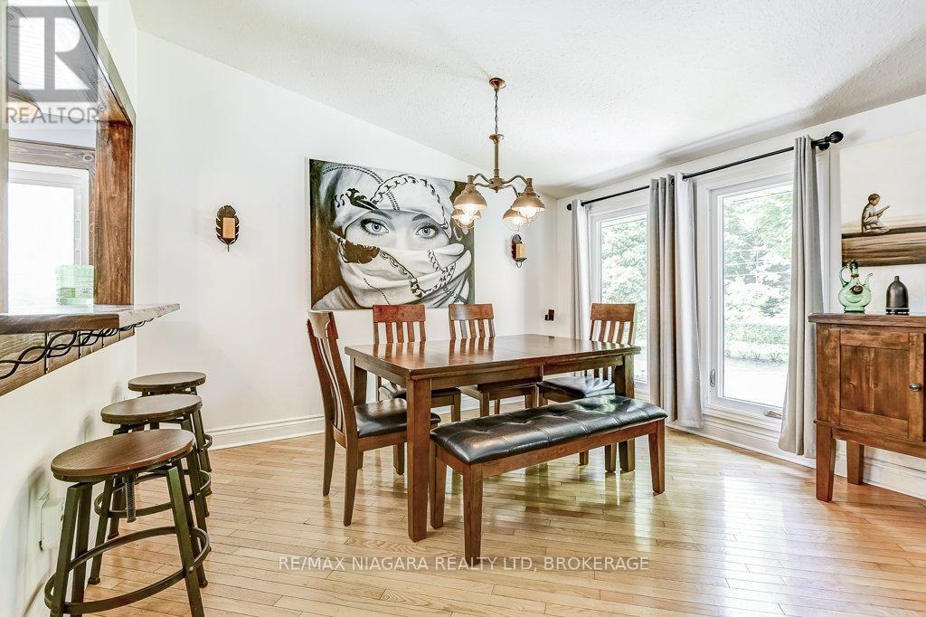 Photo 15 of 4905 Mapleview Crescent, Port Colborne ON