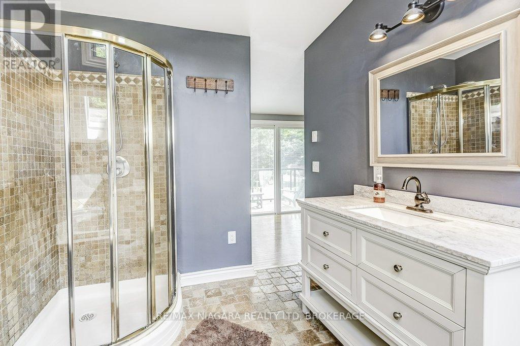 Photo 18 of 4905 Mapleview Crescent, Port Colborne ON