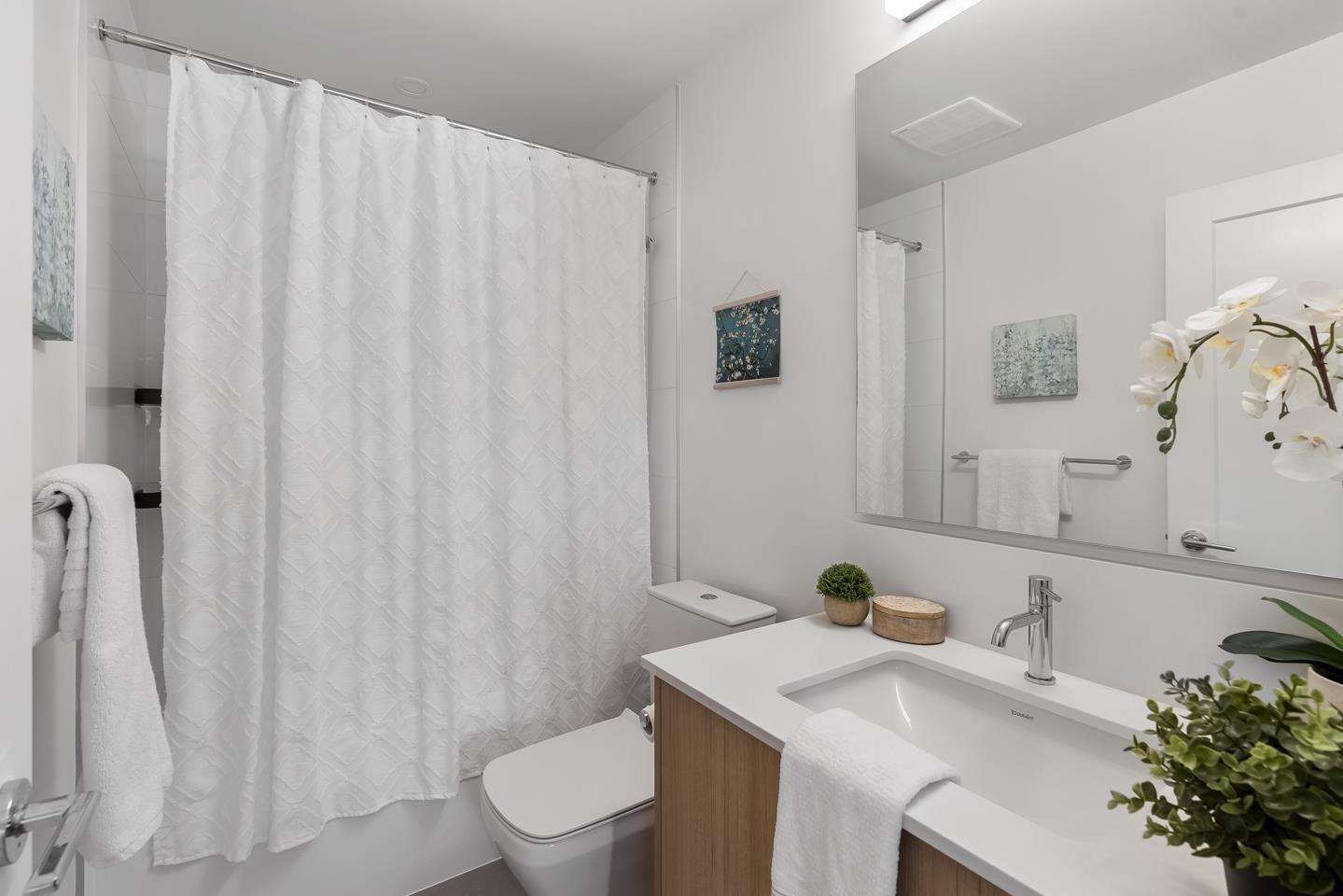 Photo 16 of 75 15255 Sitka Drive, Surrey BC