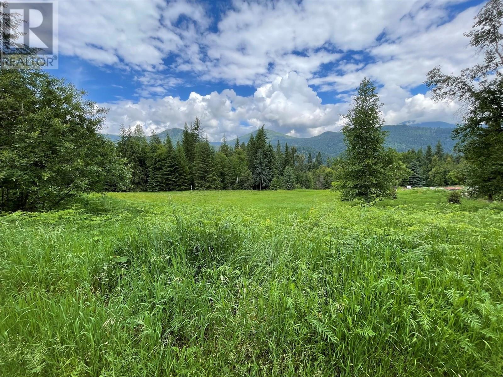 Photo 2 of 4020 Kays Road, Nelson BC