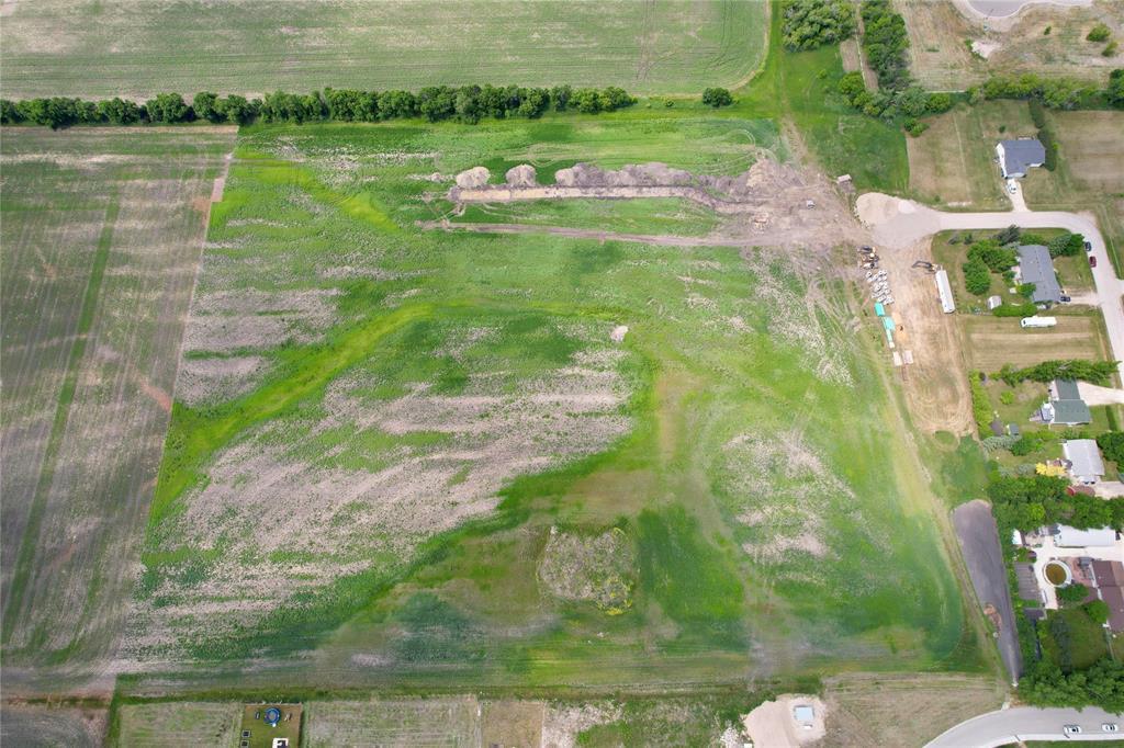 Photo 2 of 4 Farmer Road, New Bothwell MB