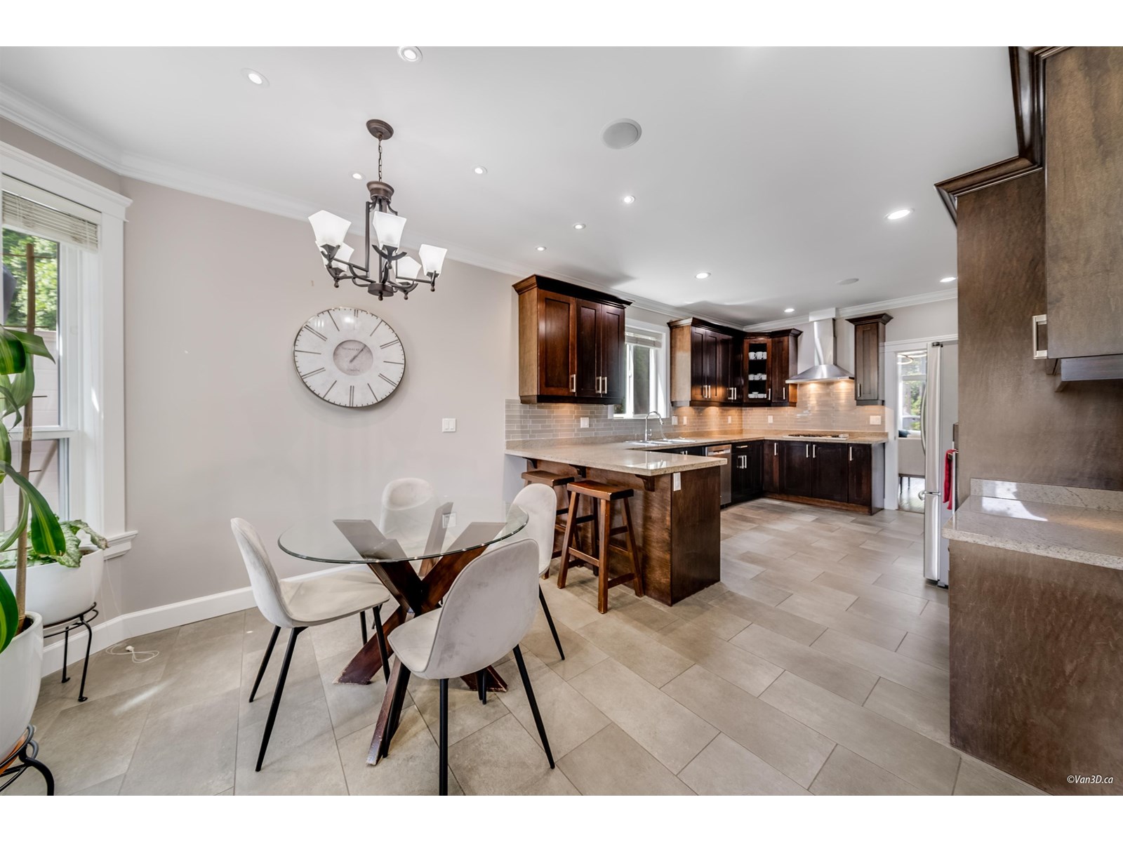 Photo 35 of 15688 92 Avenue, Surrey BC