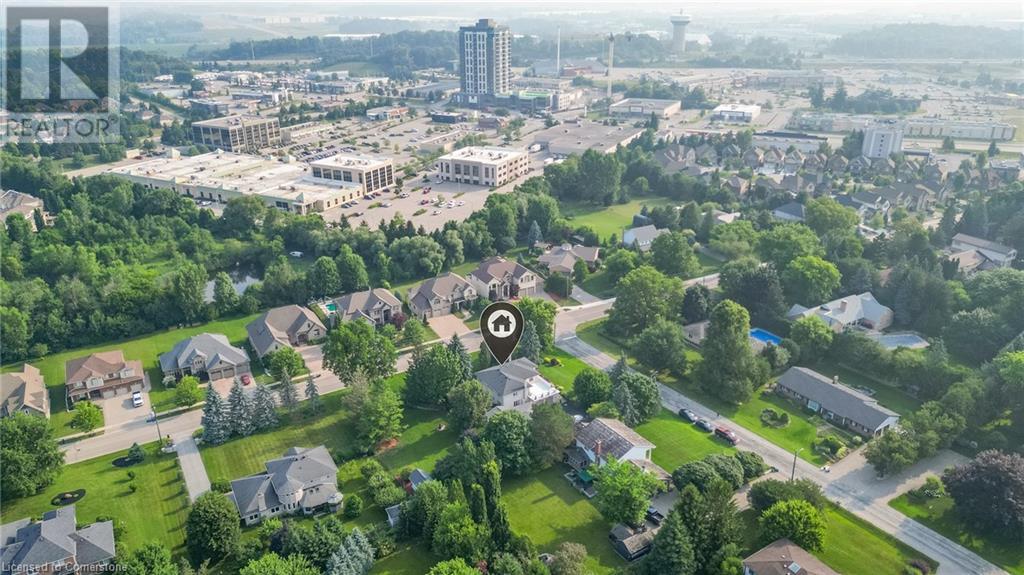 Photo 43 of 15 Marquette Drive, Kitchener ON
