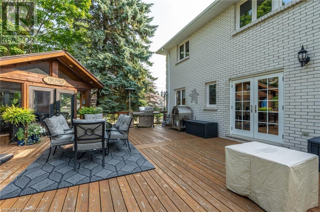 Photo 40 of 15 Marquette Drive, Kitchener ON