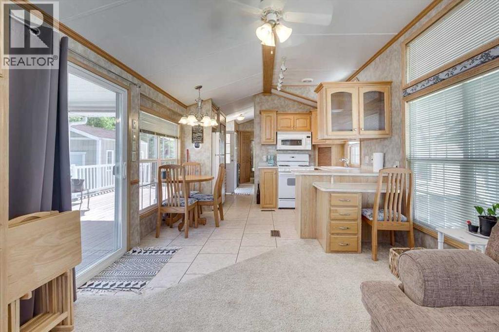 25054 South Pine Lake Road, Rural Red Deer County