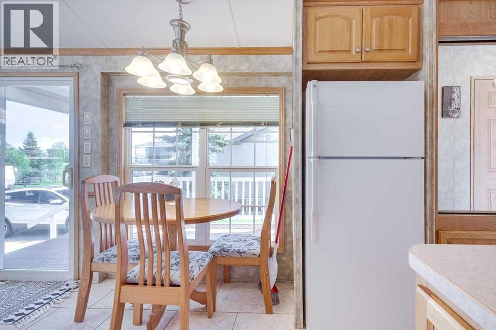 25054 South Pine Lake Road, Rural Red Deer County