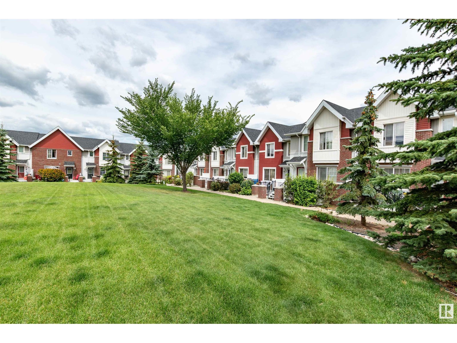 Photo 23 of 30 2336 Aspen Tr, Sherwood Park AB