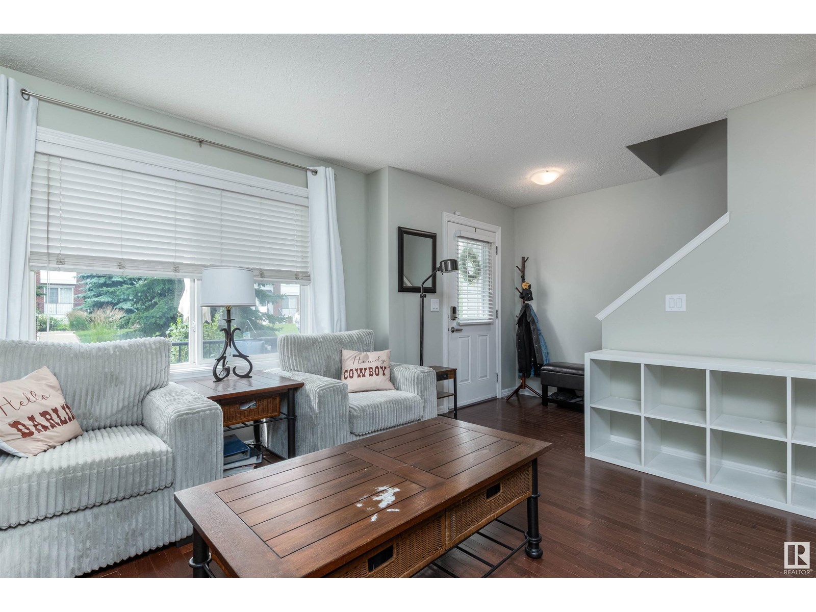 Photo 3 of 30 2336 Aspen Tr, Sherwood Park AB