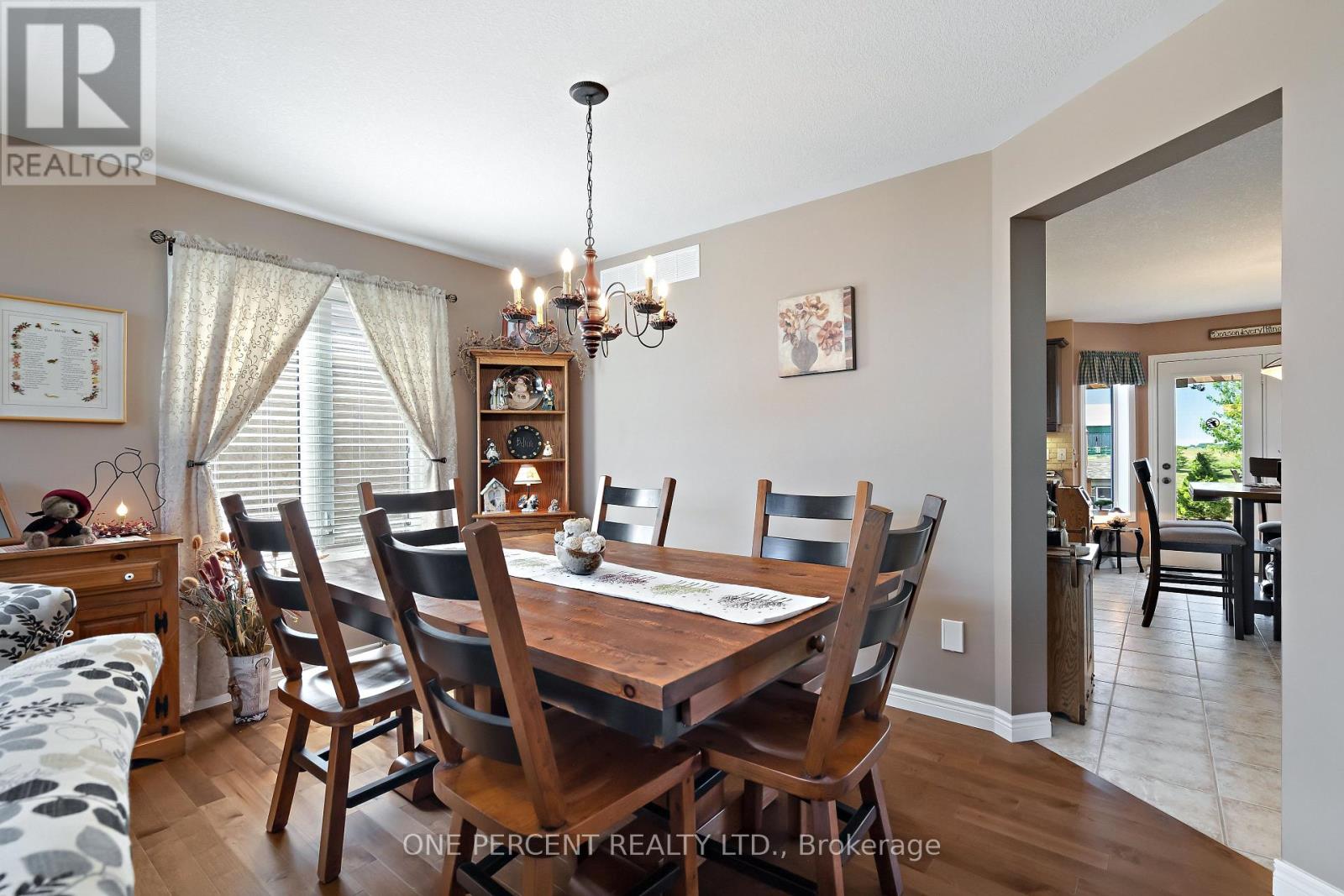 Photo 10 of 237 Carrol Street, Wellington North ON