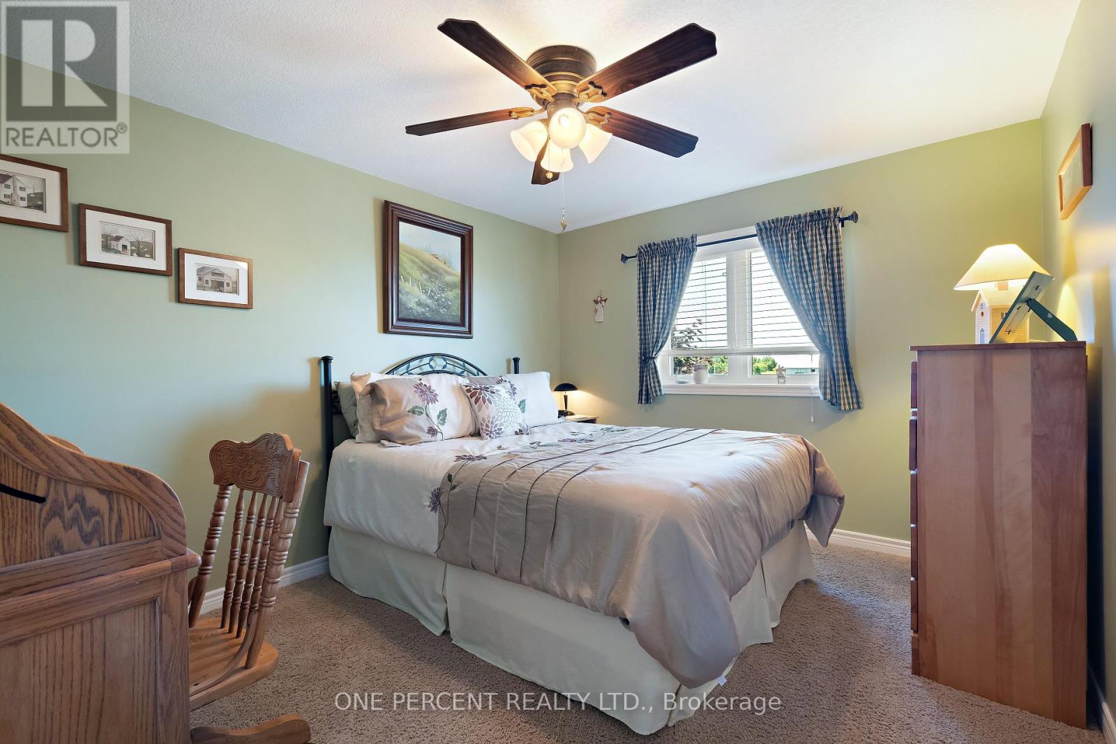 Photo 26 of 237 Carrol Street, Wellington North ON
