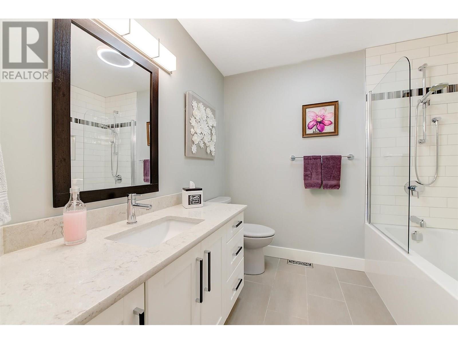  482 Curlew Drive, Kelowna