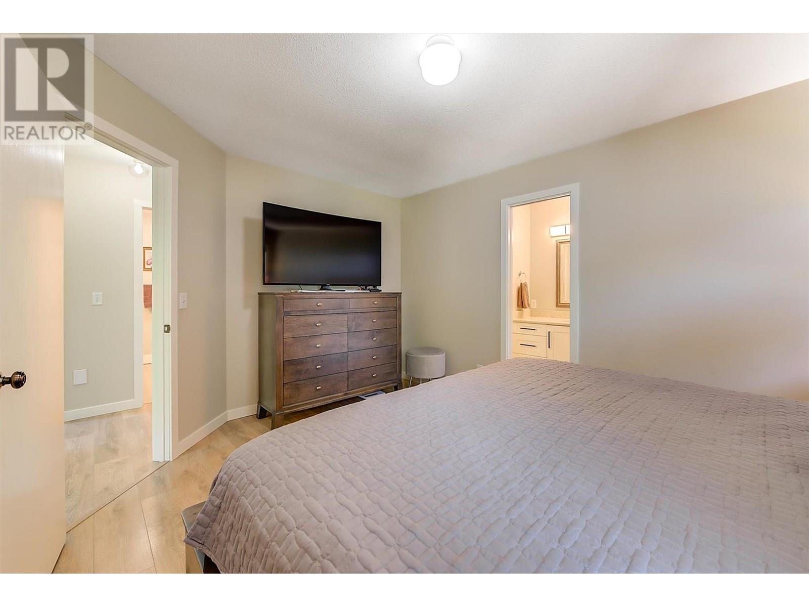  482 Curlew Drive, Kelowna