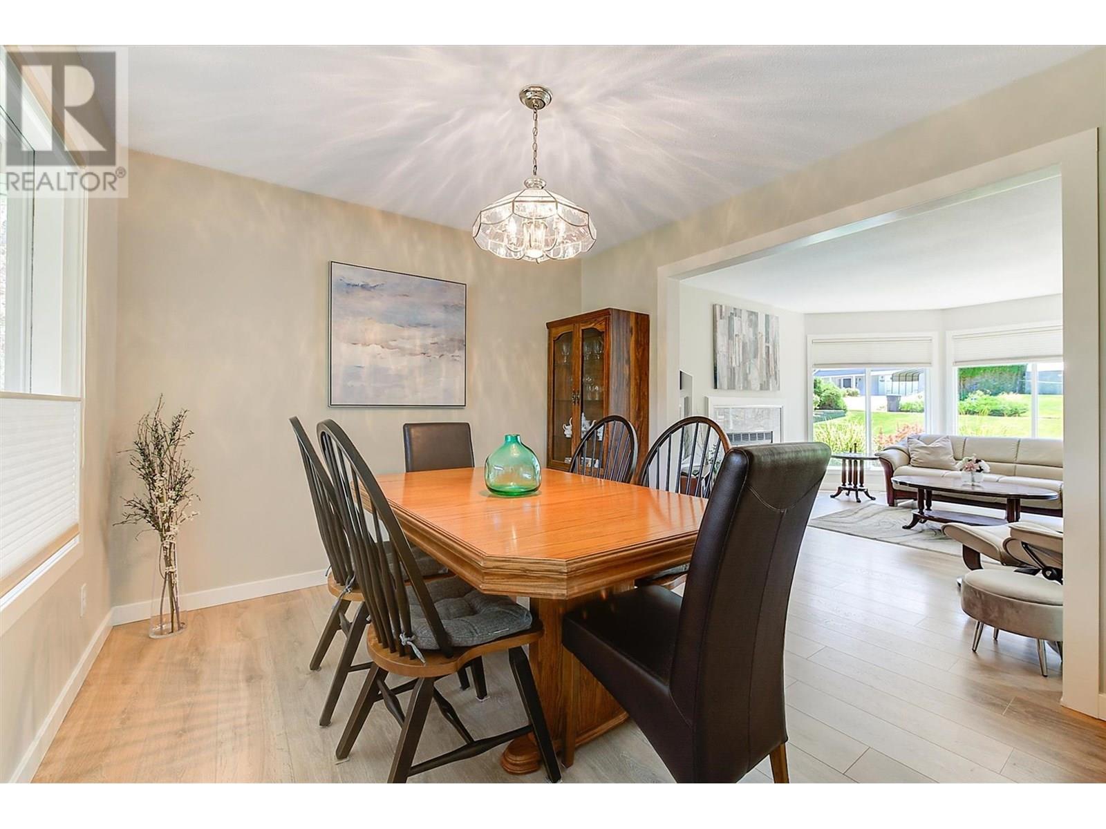  482 Curlew Drive, Kelowna